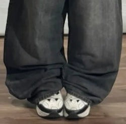 Baggy jeans